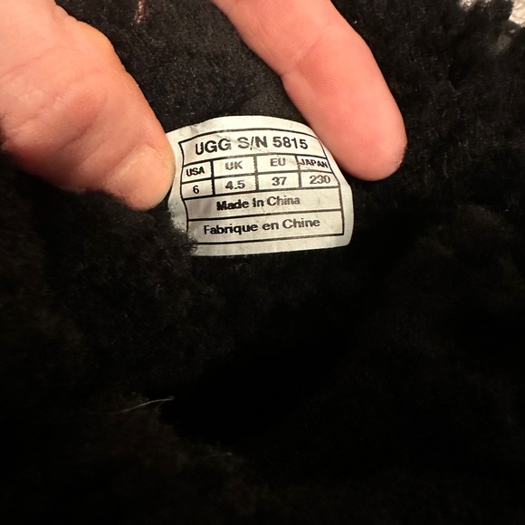 Big girl UGG Classic II Tall Boot youth size 4 women size 6 - Picture 8 of 8